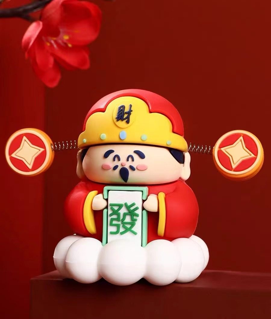 【热卖爆款 新年摆件】财神爷车载摆件创意公仔办公室桌面2024新