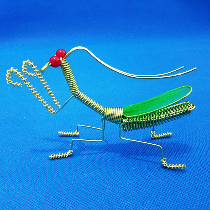 (螳螂)铝线小动物凤凰孔雀龙牛马羊手工编织小货源下岗再就业