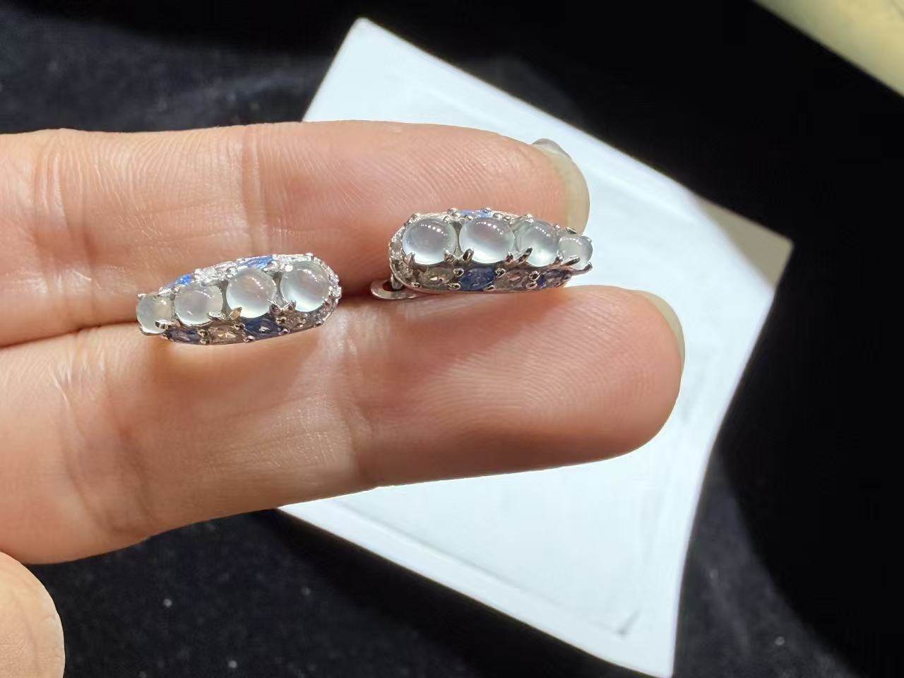 s925银镶天然翡翠高冰玻璃耳包，缅料A货，附权威证书,珠宝/钻石/翡翠,耳饰,淘宝优惠券,粉丝福利购,淘宝优惠卷