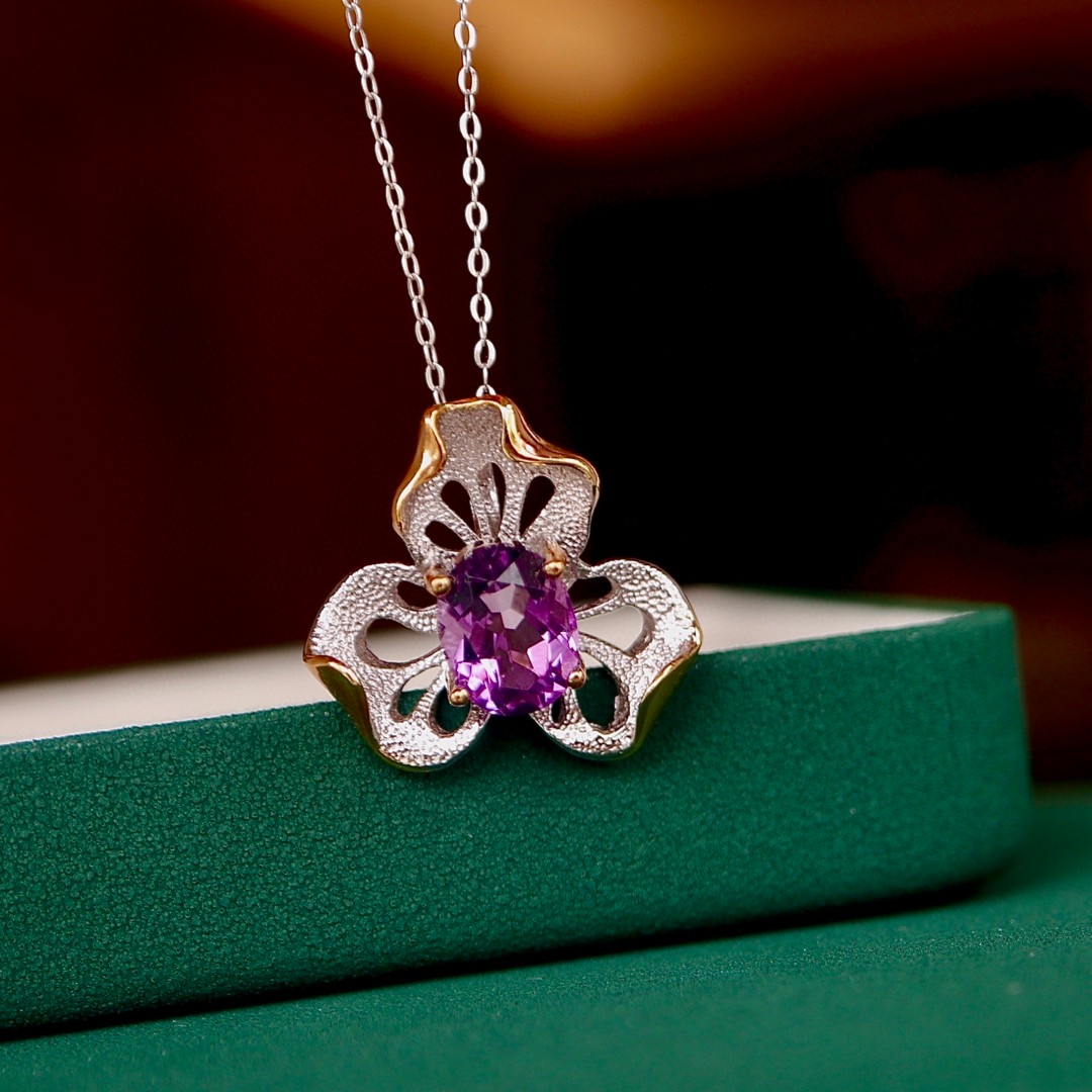 天然乌拉圭紫水晶吊坠 花开的优雅 整体约25*16mm S925银