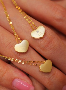 18k金钻石「520」爱心项链，附权威证书