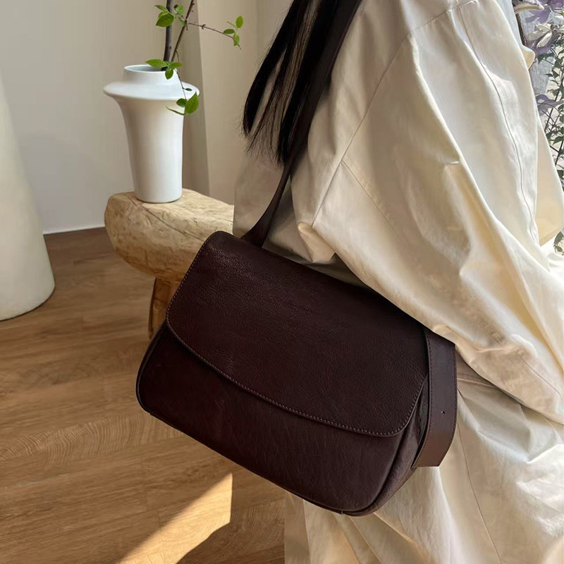白百何同款植鞣牛皮复古邮差包真皮女包白领通勤休闲单肩斜挎包潮