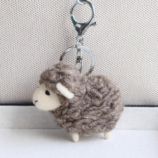 尼泊尔手工羊毛毡挂件成品可爱小羊钥匙扣玩偶车挂书包包挂饰男女