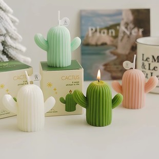仙人掌香薰蜡烛创意伴手礼物香氛candle高级浪漫氛围仿真植物摆件