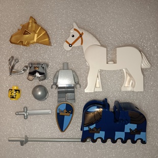LEGO乐高cas335城堡人仔骑士绝版配马武器塑料积木正品新现货儿童