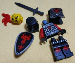 LEGO乐高 cas524城堡红龙骑士人仔配马武器出自70402罕有拼装积木