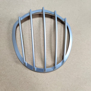 标致QP150T-C-2C-3C大灯格栅姜戈通用前照灯保护网装饰罩原厂配件