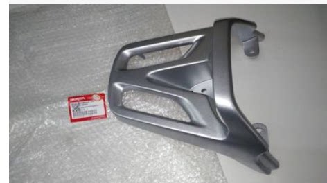 新大洲本田摩托车SDH110T/2电喷E影E韵铝合金载物架后货架在类目 摩托车/装备/配件, 摩托车配件, 摩托车尾翼中 - 来自Buy2taobao.com提供专业的淘宝代购服务