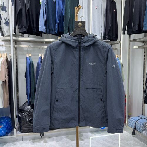 【H家】专柜余单！户外风连帽男夹克春秋百搭拉链时尚基础3U503A