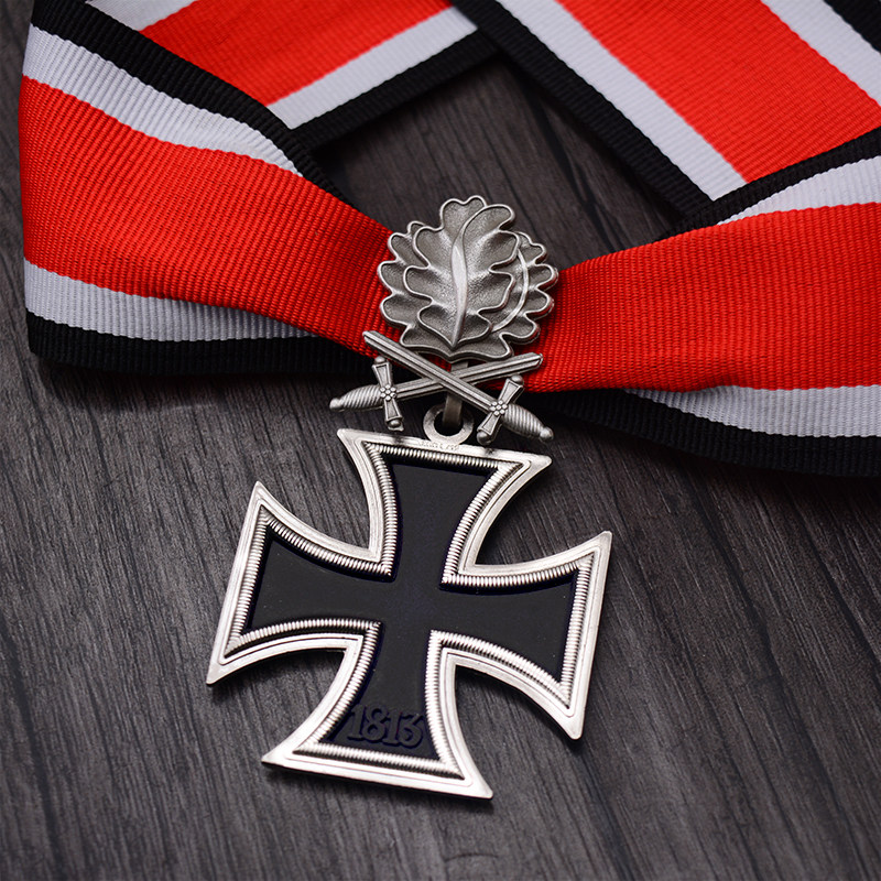 大盒大盒大盒 东线复刻基础版RKEK2橡树叶级骑士铁十字勋章有赠品,户外/登山/野营/旅行用品,勋章/臂章/肩章/纪念章,淘宝优惠券,粉丝福利购,淘宝优惠卷