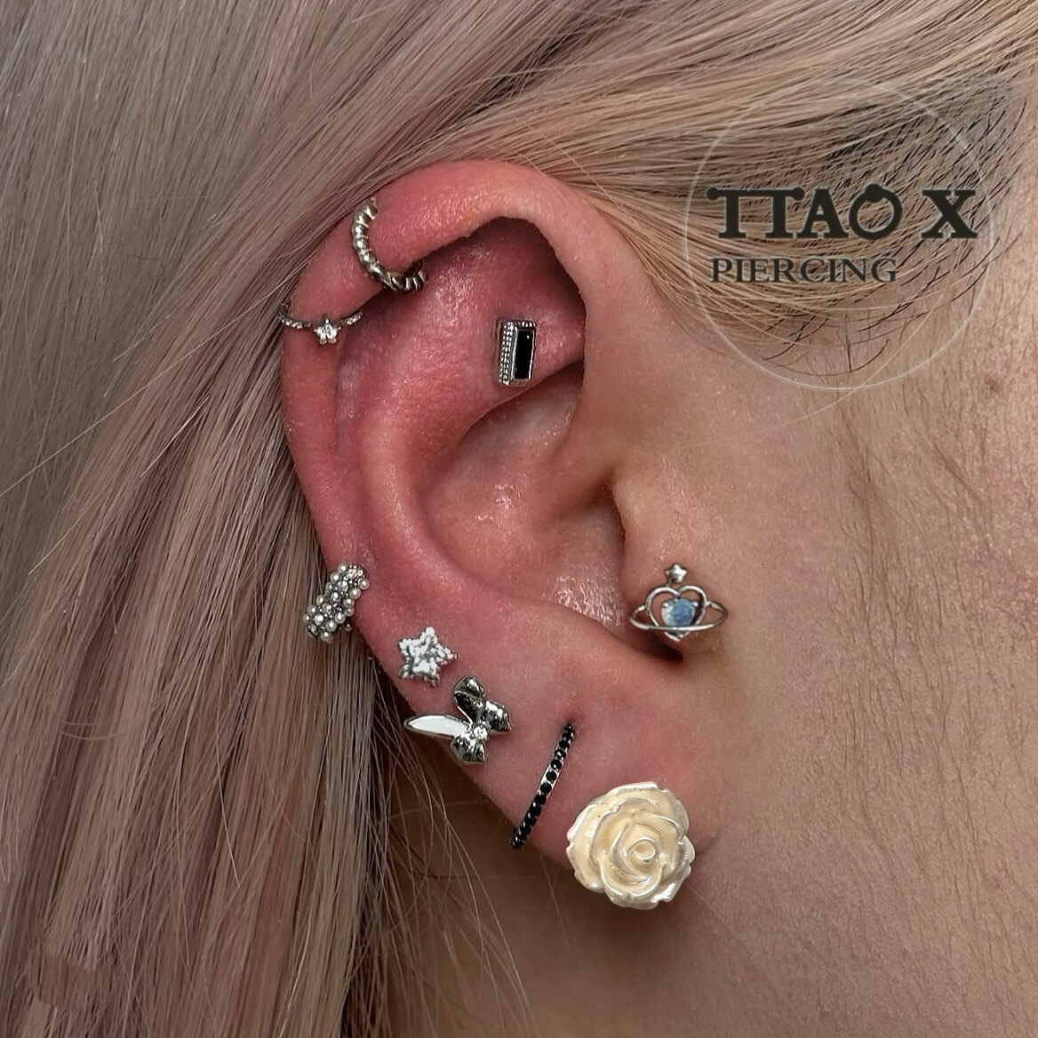 TTAO X 甜酷风 星星玫瑰黑色耳环钛钢耳钉耳骨钉耳圈防过敏免摘