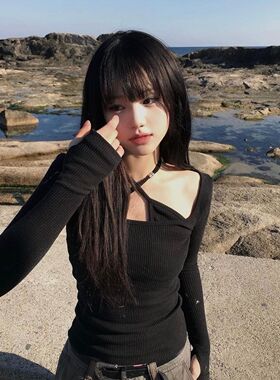 芭蕾少女风格 黑色挂脖绑带修身上衣 ins设计感甜酷辣妹长袖T恤