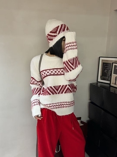 25冬新韩时尚百搭甜美气质圆领宽松显瘦提花套头毛衣女短款上衣潮