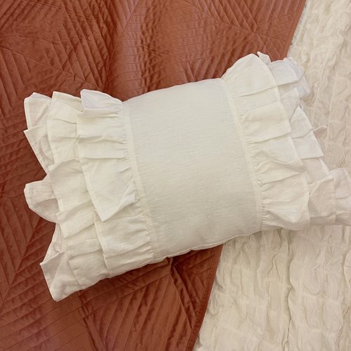 抱枕/pillow英式亚麻荷叶边汽车腰靠午休枕35*50