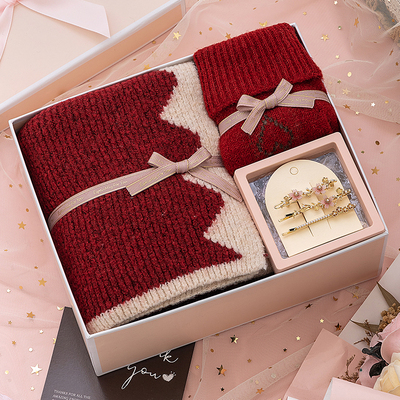 围巾礼物女生送女朋友闺蜜生日实用的高级感小众冬季保暖伴手礼盒