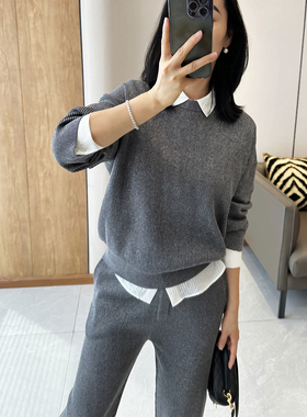 C4512 时尚巴黎的老店 高货 金银线重磅针织套装女 圆领毛衣+裤子