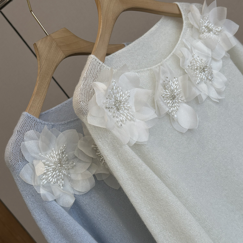 C4705 时尚巴黎的老店 美到骨子里 手工立体花朵 亮丝羊绒衫 毛衣