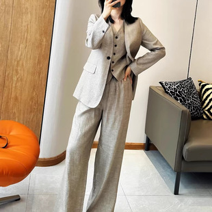 C4078分开拍金丝亚麻西服三件套原380 25年回馈清仓不退不换 620元