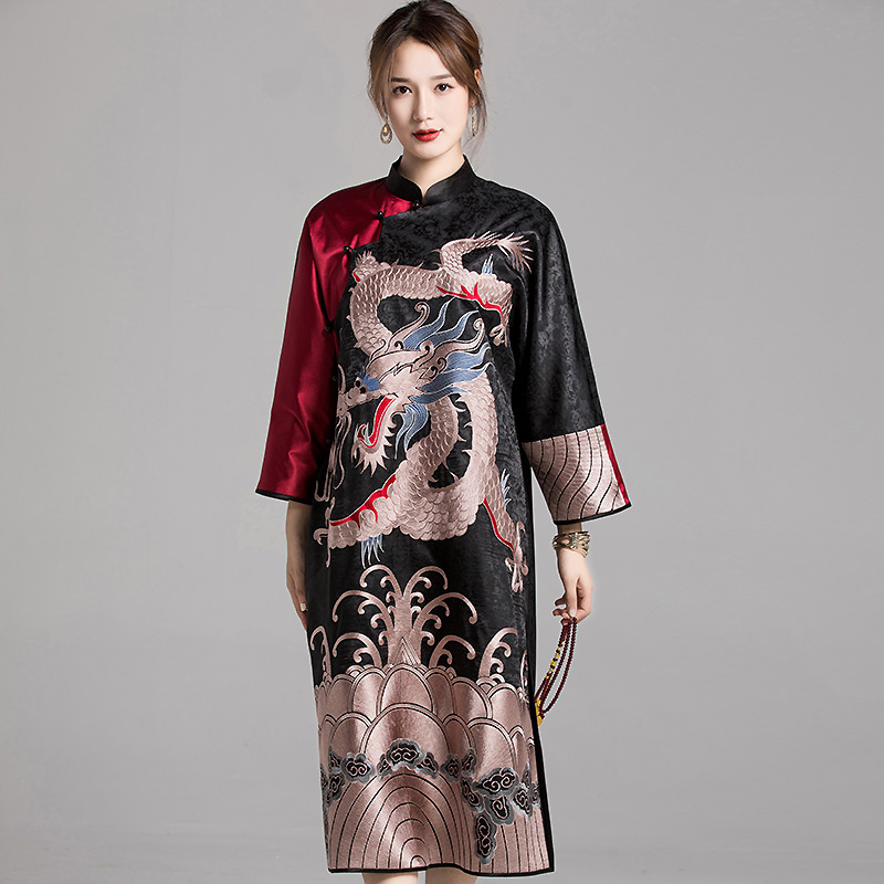 刺绣宽松中国复古风旗袍