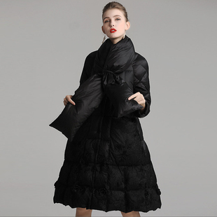 新中式羽绒服女款安娜滕国风刺绣大摆中长款秋冬年轻款白鸭绒外套