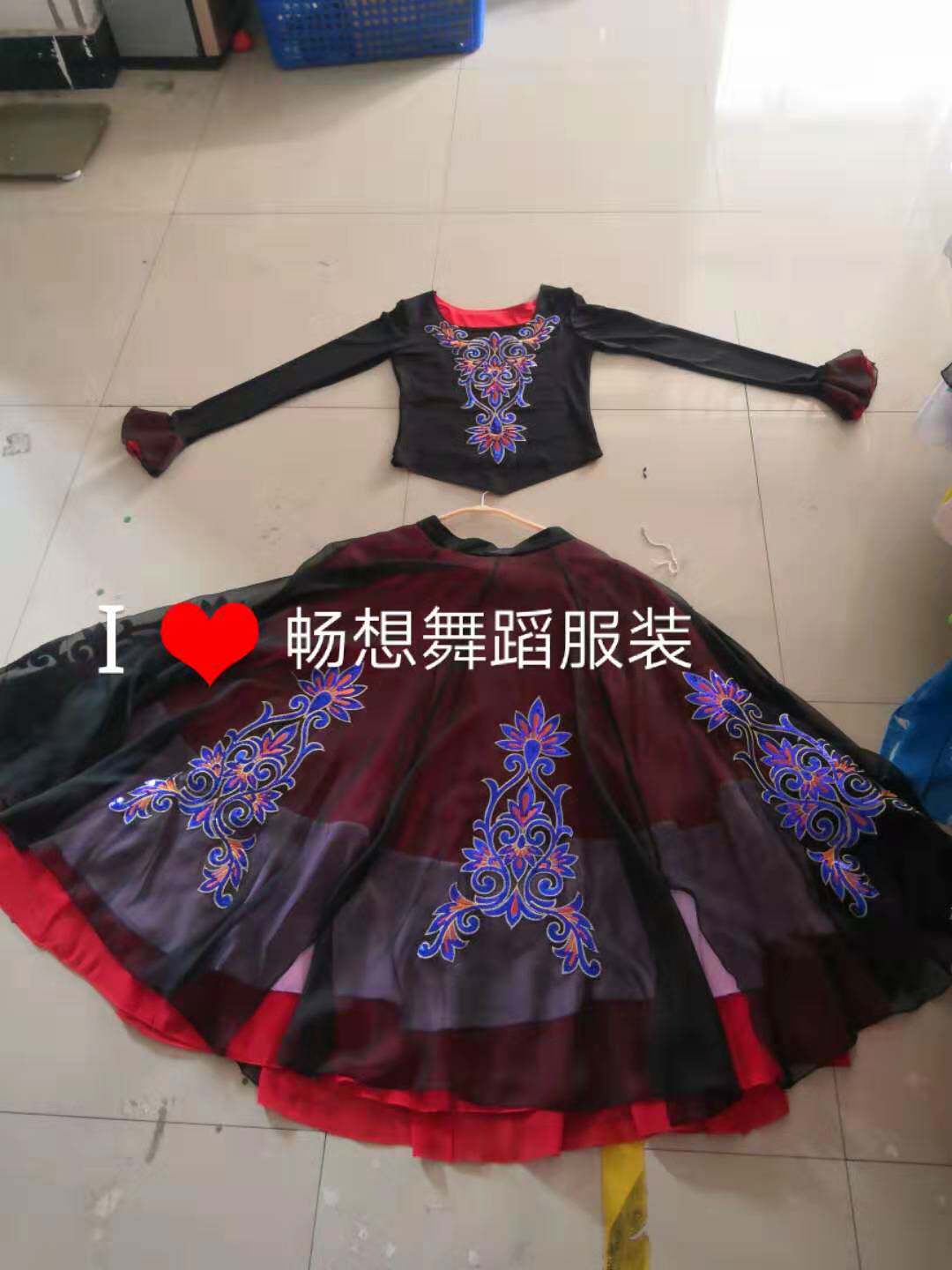 花儿为什么这样红舞蹈服畅想服饰