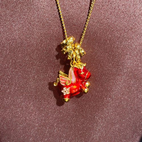 s925纯银镀黄金色小飞马项链珐琅彩色红色本命年生肖马吊坠锁骨链