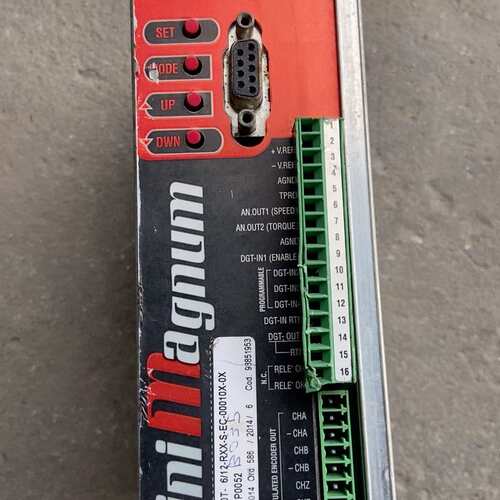 议价 意大利AXOR伺服驱动器MM400T-6/12 可维修