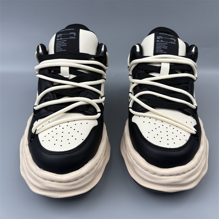黑白拼色厚底板鞋男系带增高休闲鞋潮男帅气断码男鞋原单撤柜捡漏