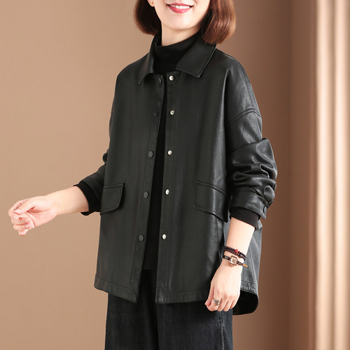 孔雀飞飞 原创设计 韩版大码显瘦复古纯色简约气质休闲皮衣外套女