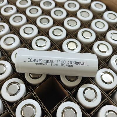 七里顶21700  48S 超级全极耳5毫欧内阻  60A放电性能 3.7V锂电池