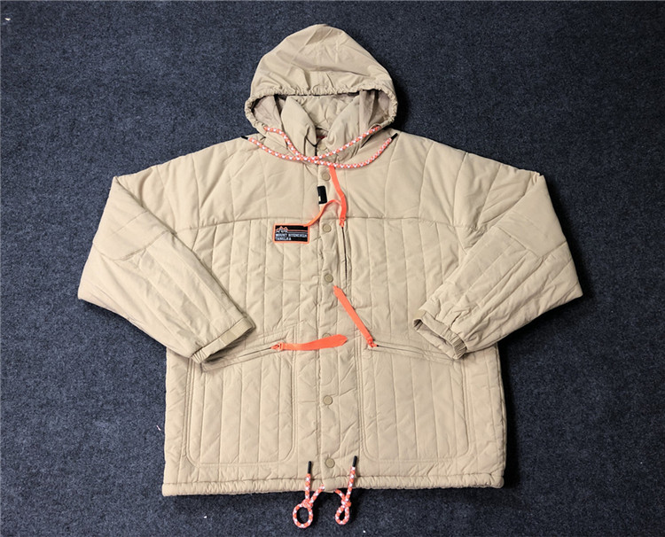 李寧短款保暖時尚運動棉服