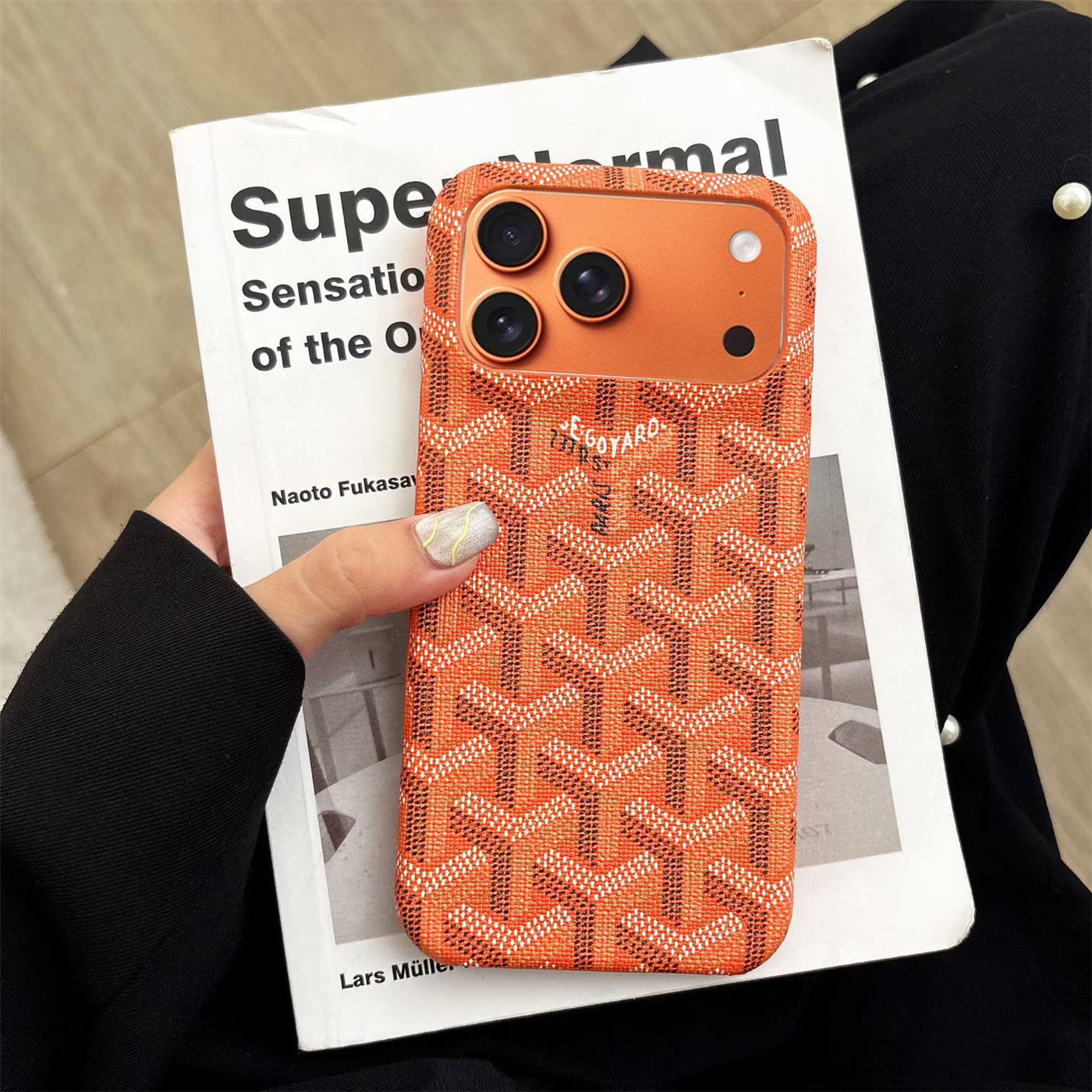 新款适用苹果17promax手机壳潮牌iphone16pro保护套橘橙色15皮质半包边防摔14狗牙高级复古12男女情侣好看air