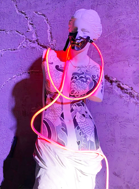 桃古罗马欧式白色人物发光酒吧KTV酒店音乐餐吧玻璃钢雕塑大摆件