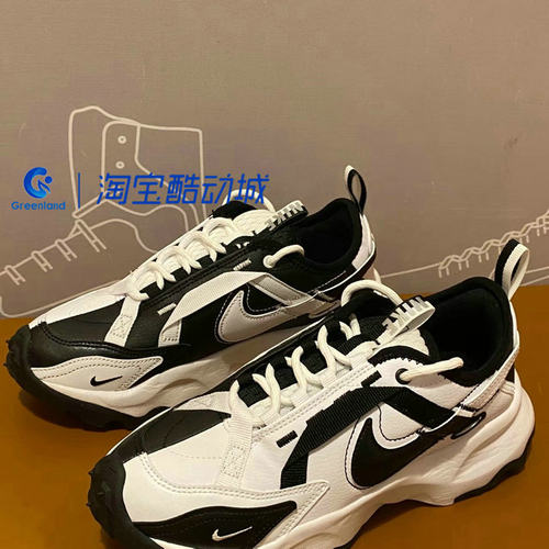 NIKE耐克女子耐磨缓震运动休闲鞋