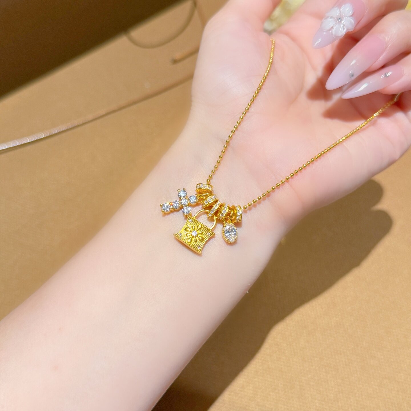 千夕 足金999十字架烟花锁黄金项链女款情人节生日礼物送女友老婆