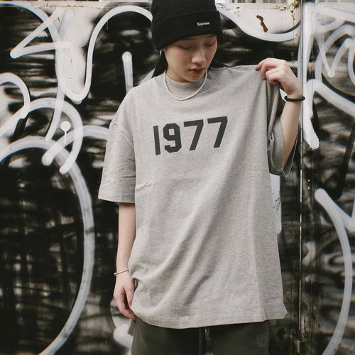 Essentials1977印花美式短袖T恤