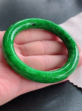 55圈天然满绿翡翠手镯65.75时尚明星同款女镯辣绿色高级感玉镯子