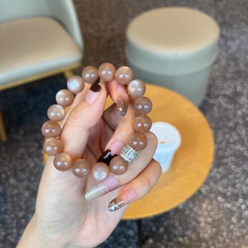 天然奶茶月光石太阳石水晶手链女