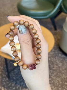 天然印度迈索尔老山檀粉碧玺手链