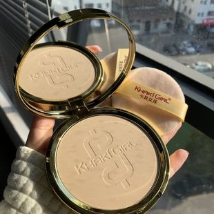 美妆好物金币大粉饼散粉定妆不卡粉控细腻防水清爽服帖定妆持久