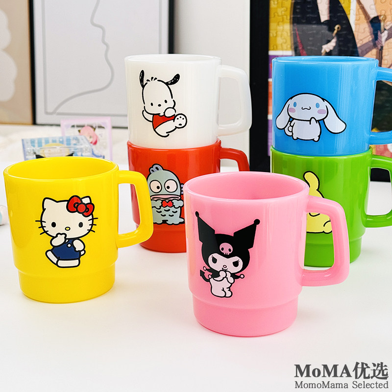 日本制三丽鸥树脂耐摔刷牙饮水杯