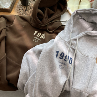 萌姿丹 1990字母复古美式银狐绒卫衣宽松加绒中长款宽松大版上衣