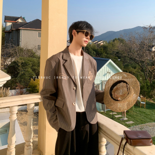 条纹西装 英伦学院风徽章刺绣短款 精致男2026 贝克街侦探 白口阳