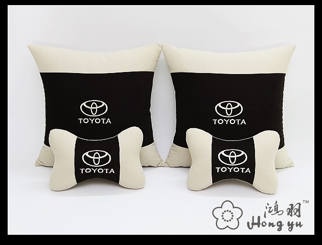 卡罗拉锐志头枕抱枕四件套