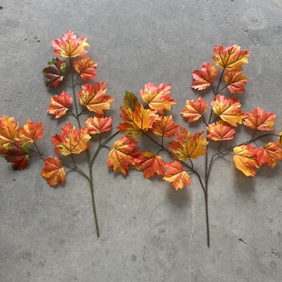 仿真红枫叶园林工程装饰假梧桐树叶子橱窗银杏叶秋季树枝香山枫叶
