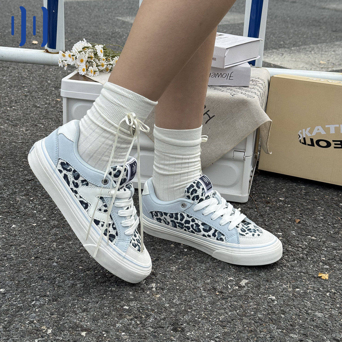 顽刻ollieskate冰蓝豹纹配色冬季校园风W系列低帮男女国潮滑板鞋,流行男鞋,休闲板鞋,淘宝优惠券,粉丝福利购,淘宝优惠卷