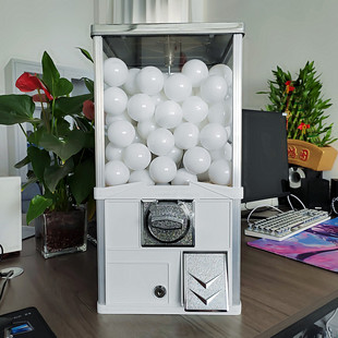 方形扭蛋机活动道具商用桌面抽奖机咖啡胶囊高尔夫球弹力球娃娃机