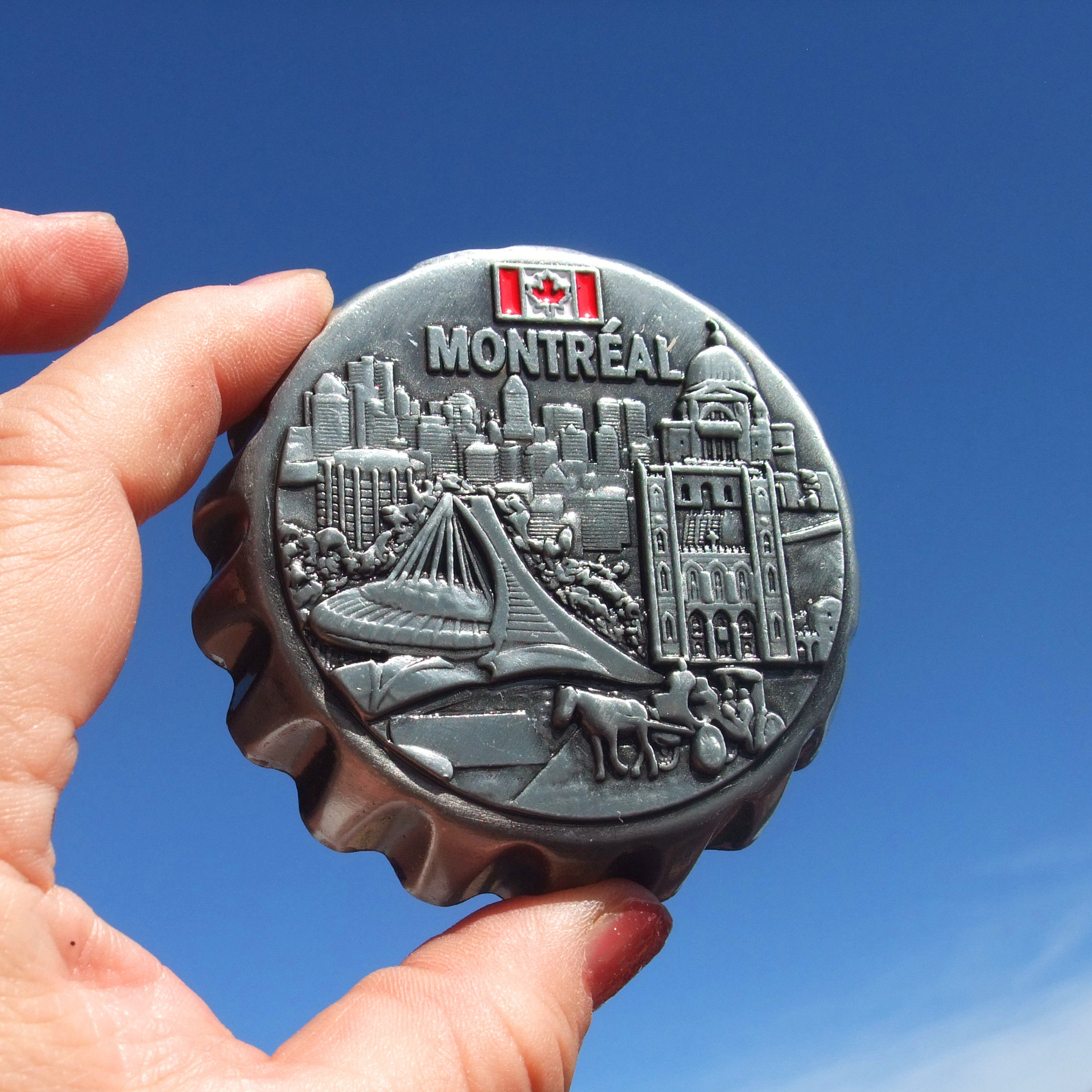 加拿大当地购买冰箱贴 蒙特利尔 瓶盖形 金属 MONTREAL 瓶起子
