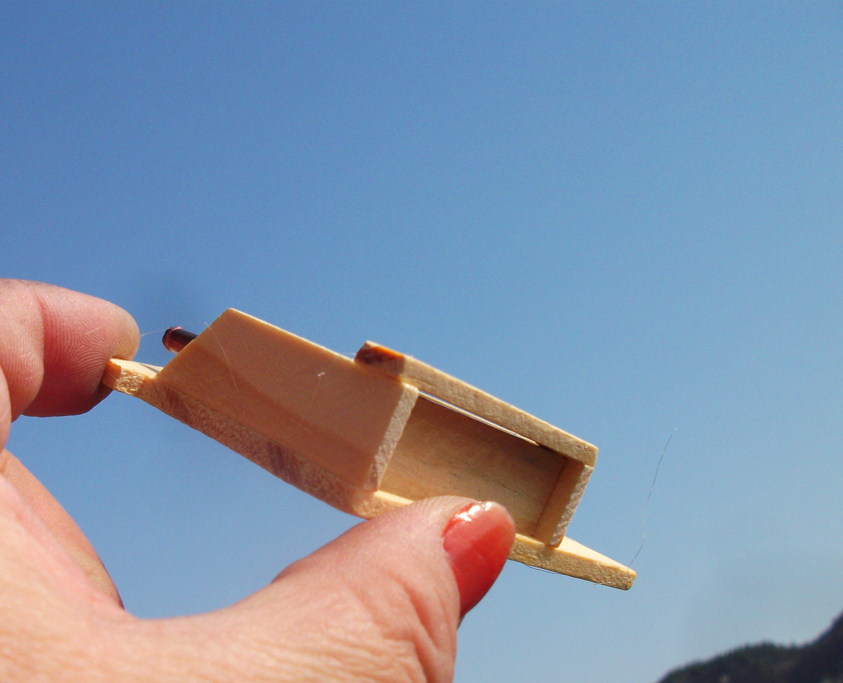 FRENCH LOCAL FRIDGE MAGNET FRANCE WINE IN WOODEN BOX CHEESE TABLECLOTH EMULATION