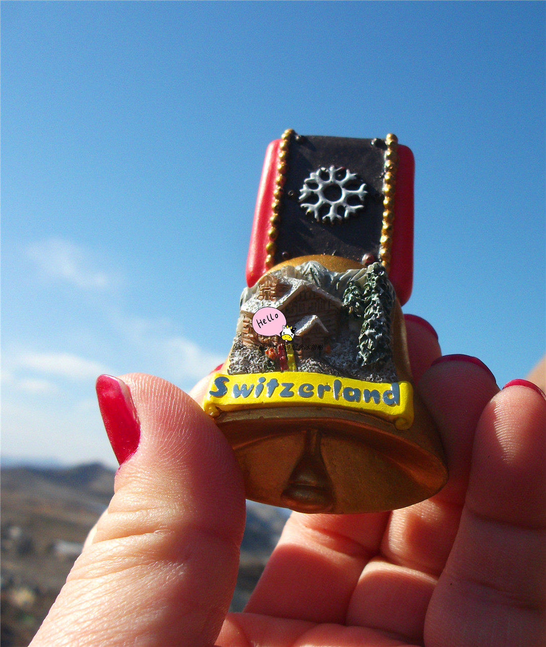SWITZERLAND LOCAL BUY FRIDGE MAGNETS SWITZERLAND CLASSIC TOURIST SOUVENIRS COWBELLS SNOW MOUNTAIN HUTS SOUVENIRS